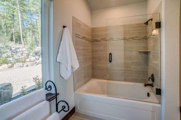 Bathroom Tub Installation in Dyer